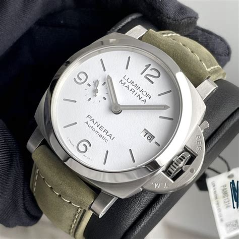 panerai 1323|panerai luminor marina white dial.